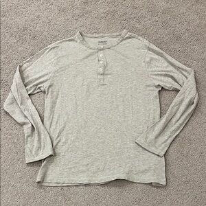 Patagonia Light Gray Long Sleeve Henley